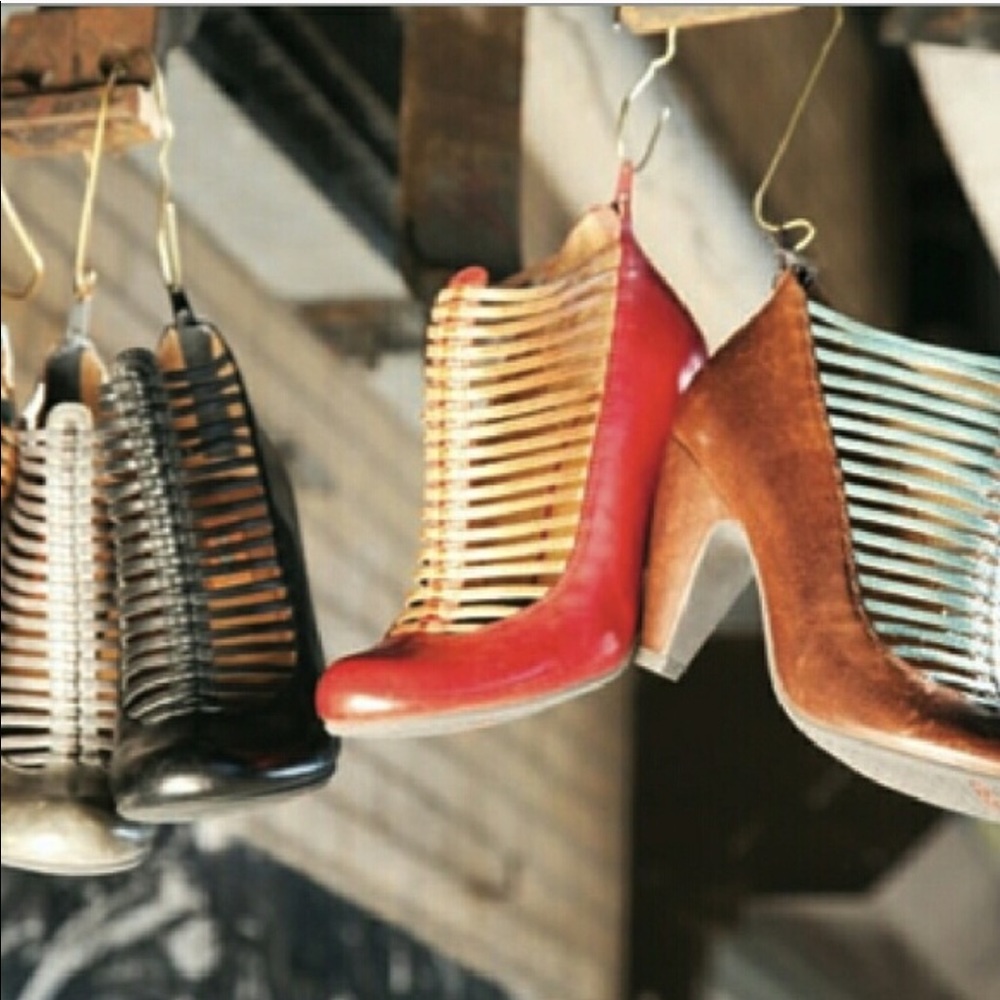 - Anthropologie Miz mooz Sloane